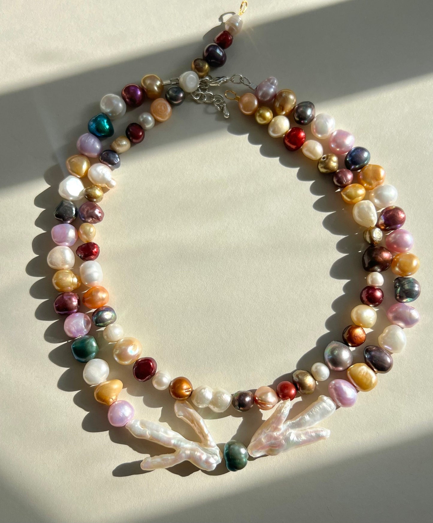 Calliope - Multicolor Pearl Necklace
