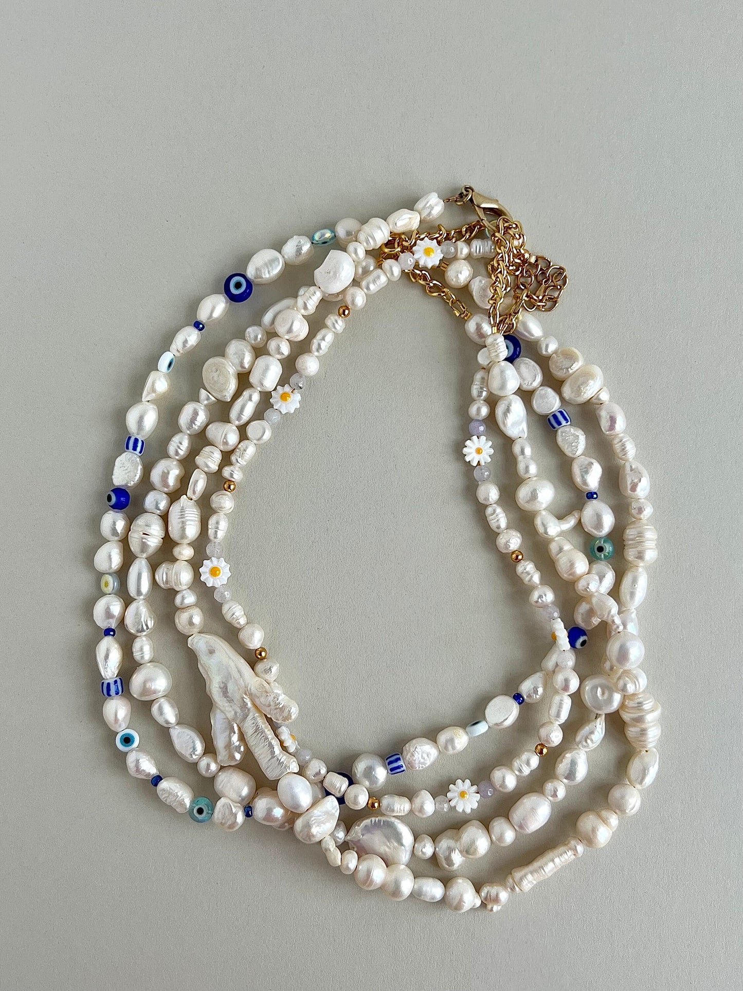 Uma - Statement Pearl Necklace