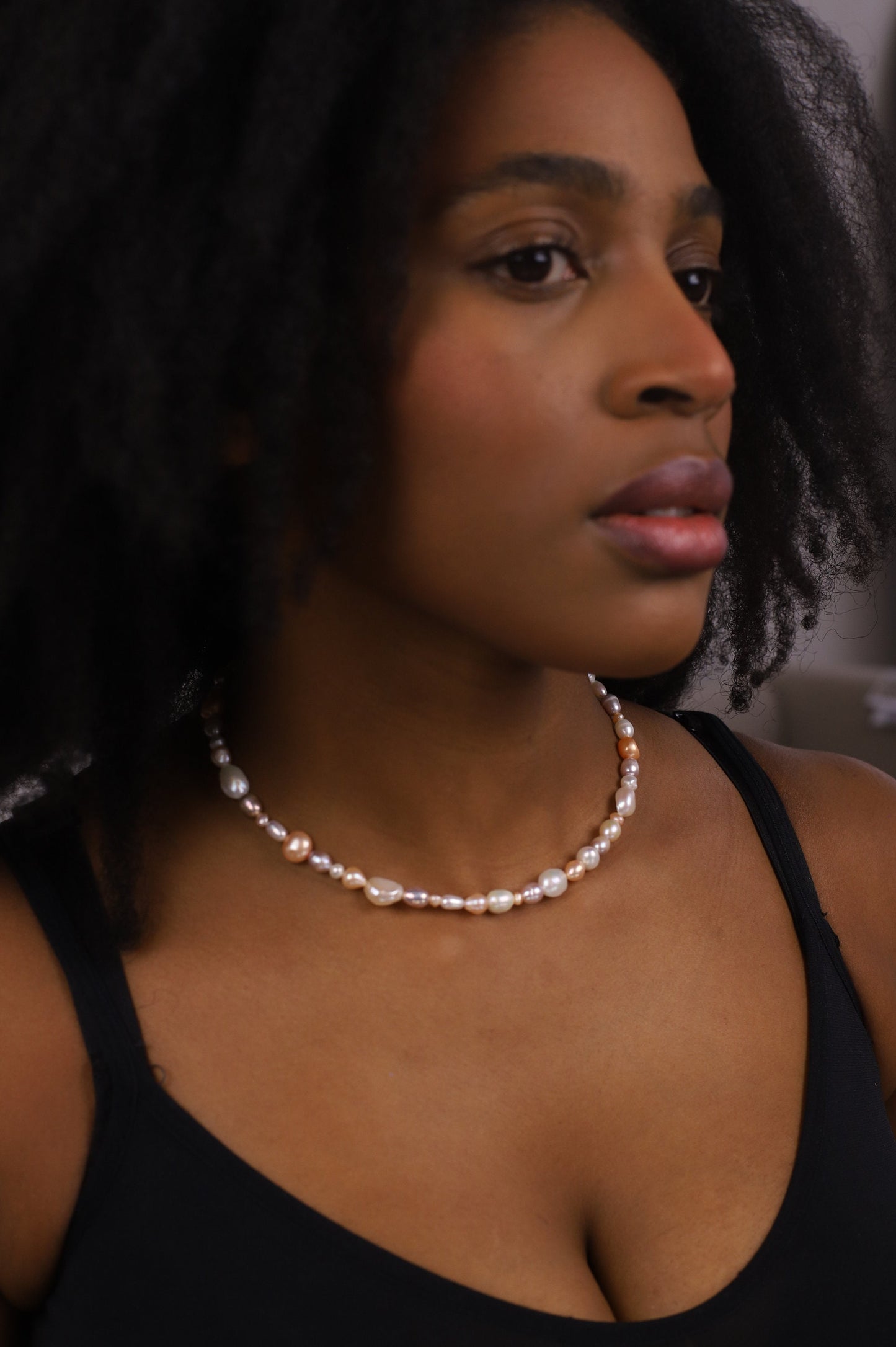 Vesna - Multicolour Pearl Choker