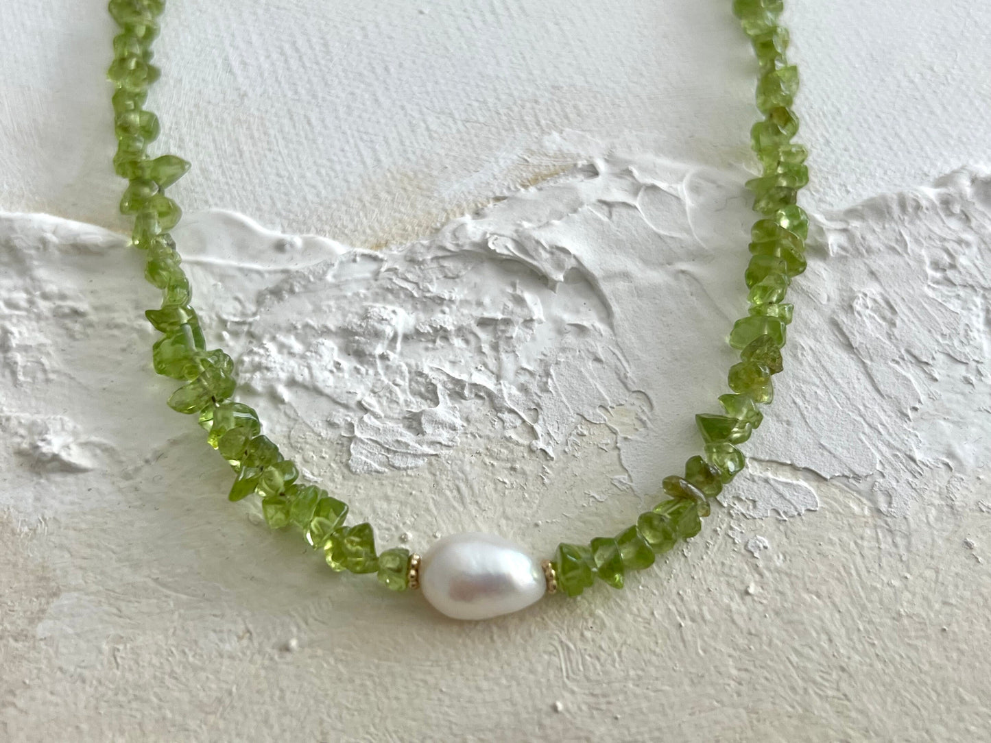 Maia - Peridot Pearl Necklace