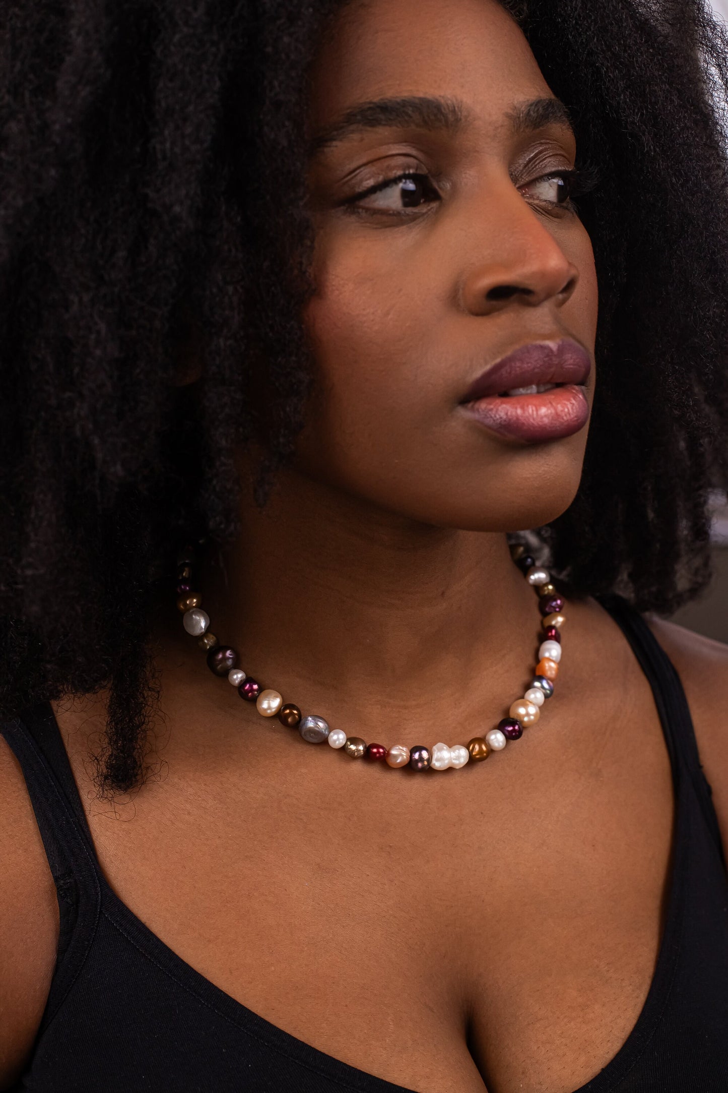 Lovina - Mixed Colours Pearl Necklace
