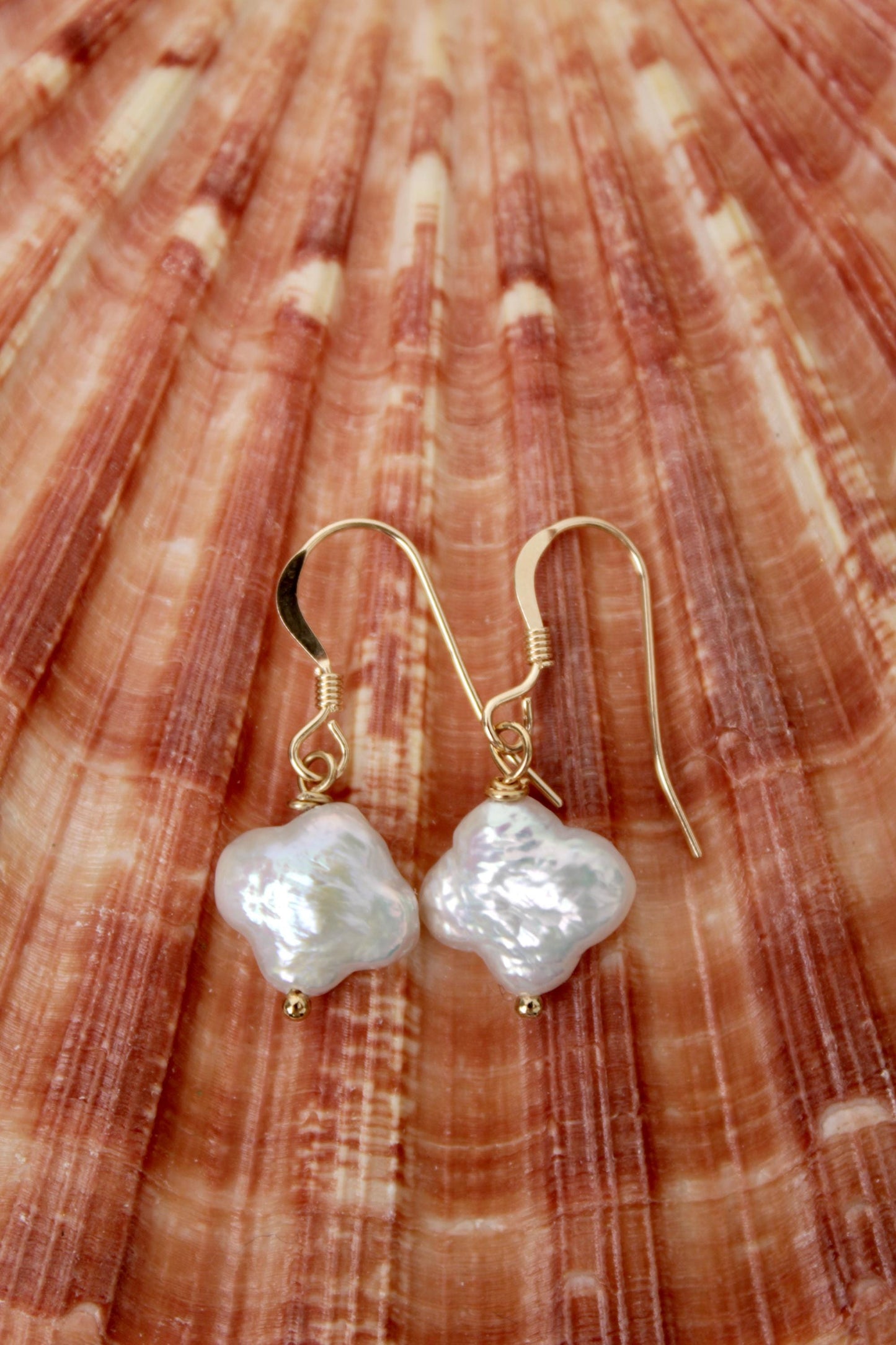 Clover Pearl Earrings