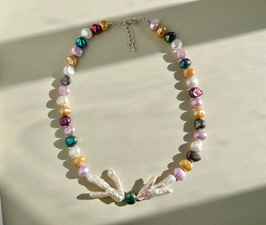 Calliope - Multicolor Pearl Necklace